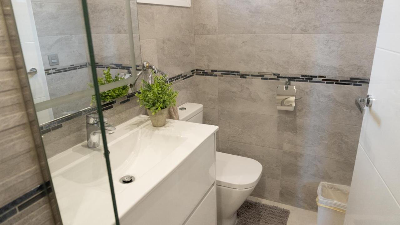New Luxury Tuulia With Private Pool And Parking * Fuengirola