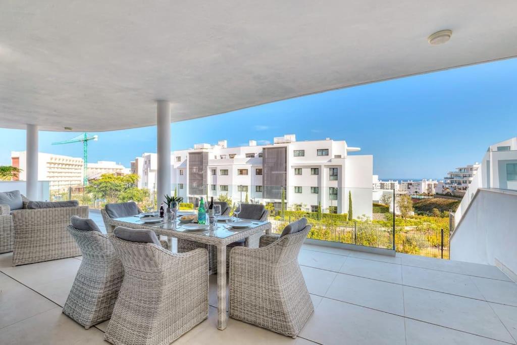 Apartment Stunning With Private Pool Fuengirola