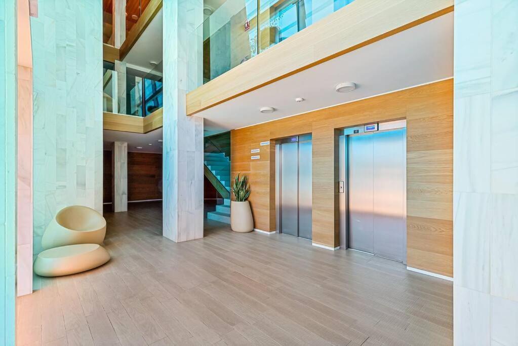 Stunning Luxurious Penthouse With Panoramic Views. Apartment Fuengirola