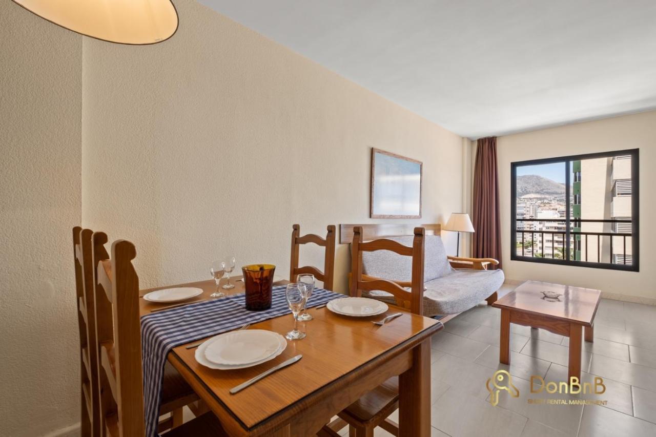 Aparthotel Con Parking Privado En El Paseo Maritimo De Fuengirola