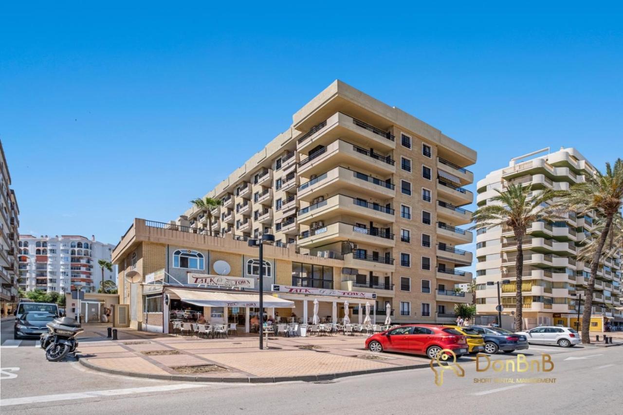 Aparthotel Con Parking Privado En El Paseo Maritimo De
