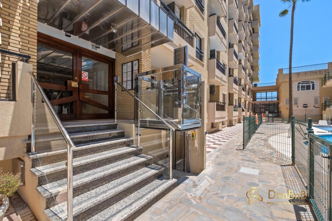 Aparthotel Con Parking Privado En El Paseo Maritimo De