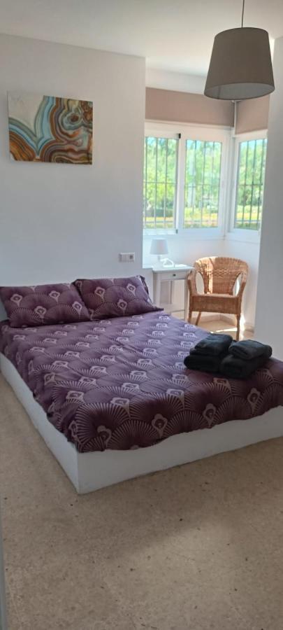 Excellent Choice, 150 Qm, Air-Conditioning, 1-8 Guests, Beach, Families, Pool Appartement *