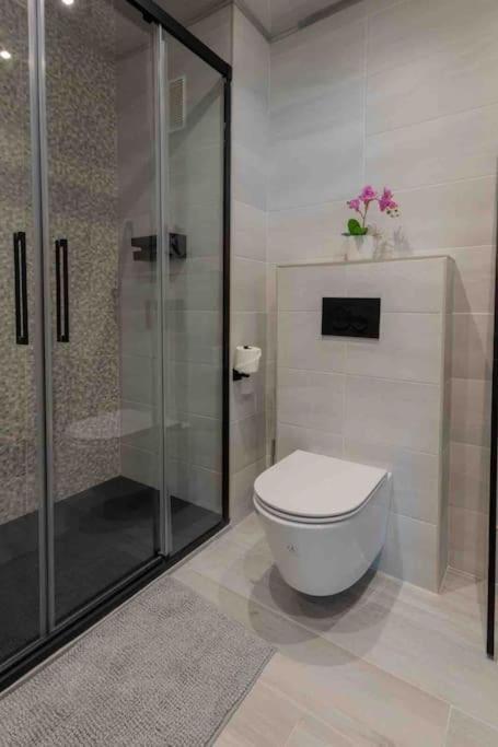 Apartamento Torre 2 Planta 11