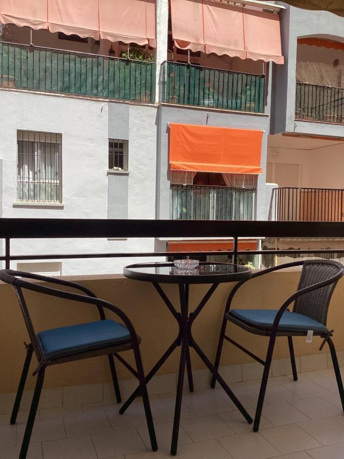 Puerto 2 & Parking Fuengirola