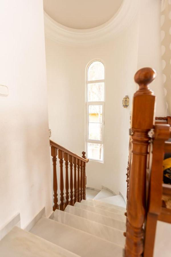 W Private Pool, Bbq And Your Own Pool Table * Fuengirola