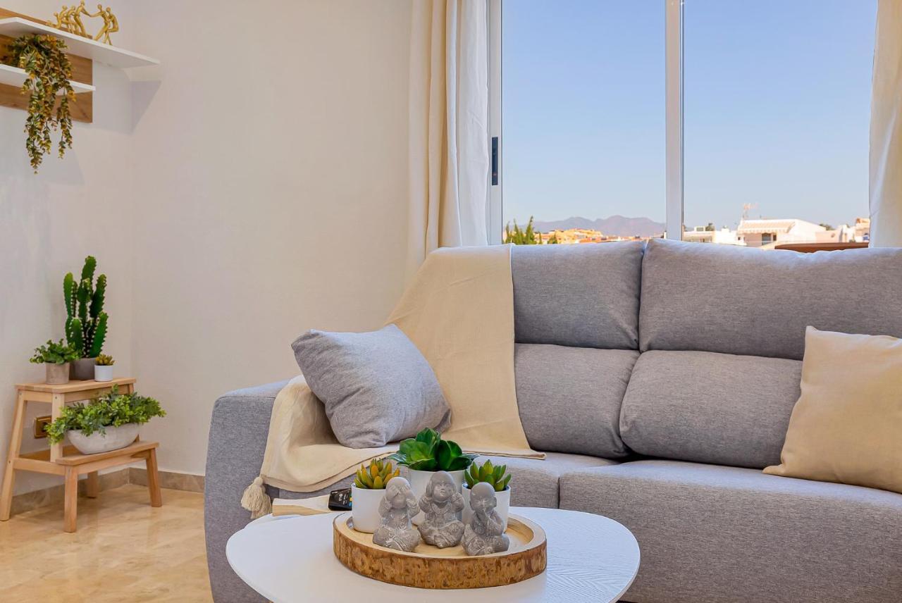Apartment Magnifico Atico De 3 *