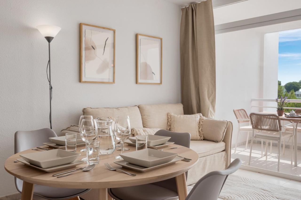Close To The & Balcony With Sea Views * Fuengirola