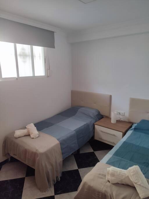 Apartamento En Playa Carvajal Fuengirola