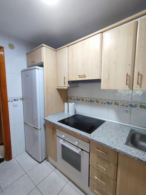 Apartamento En Playa Carvajal Fuengirola
