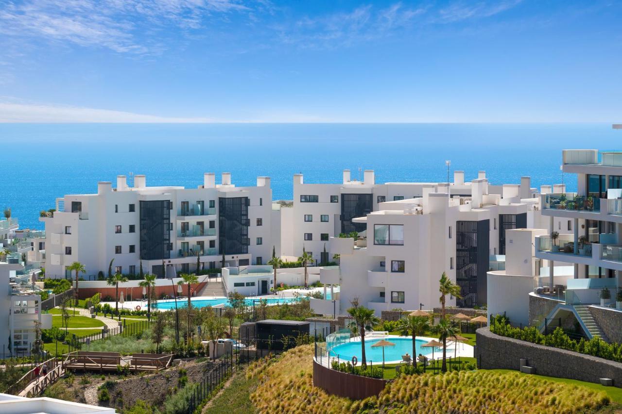 Solmalaga Seaview Pool & Parking Appartement