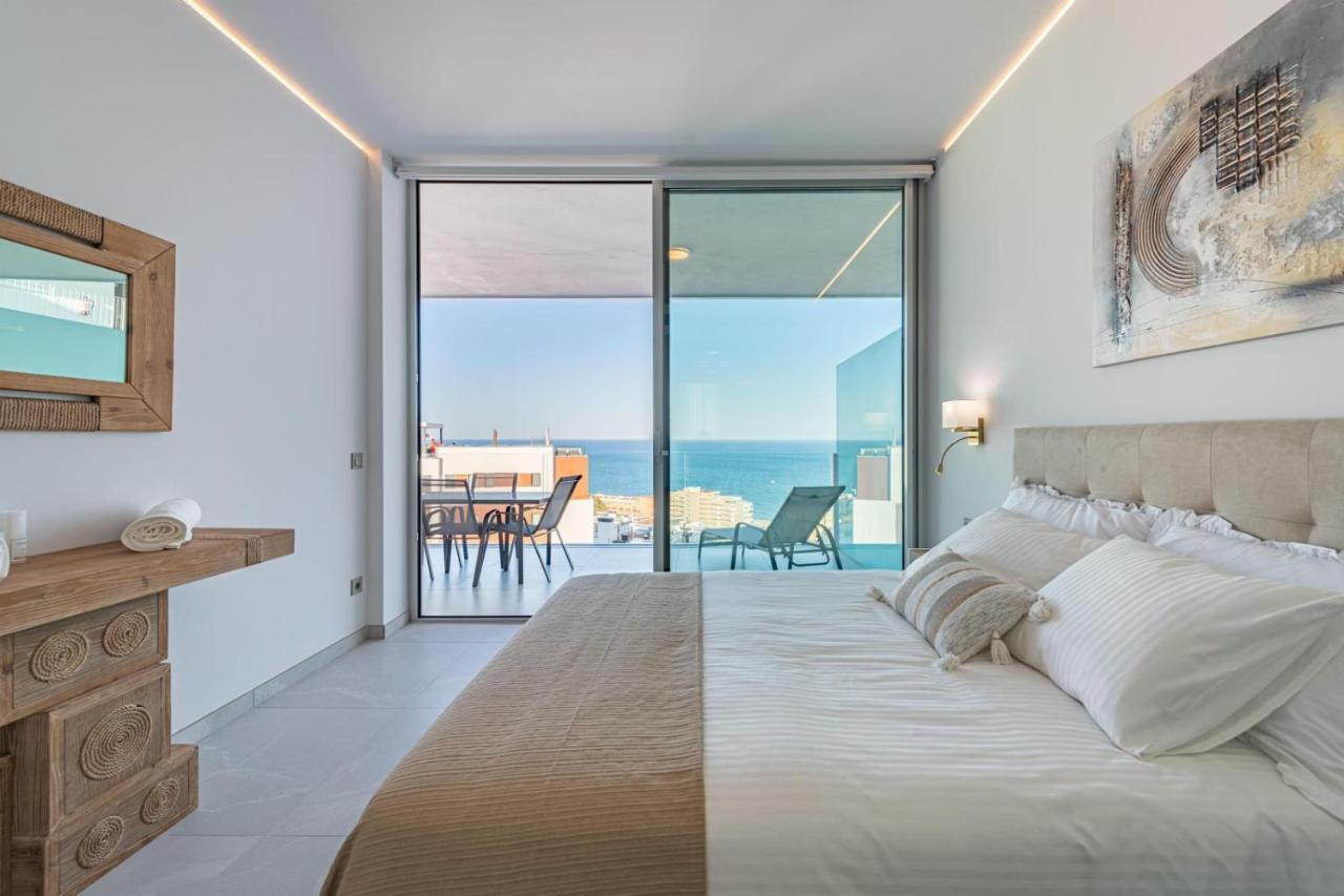 Luxury 2 Bedroom With Sea View Apartment *