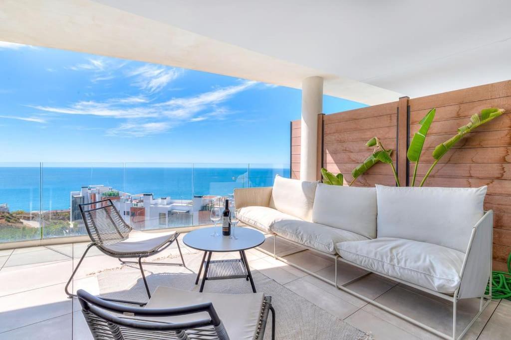 Stunning 2 Bedroom Apartment. * Fuengirola