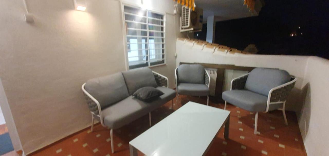 Huoneisto Comfortable One Bedroom