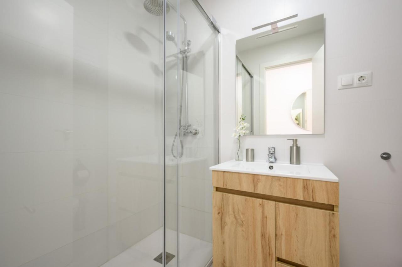 Burgos 2 Terrace, Pool, Parking By 10tosea *