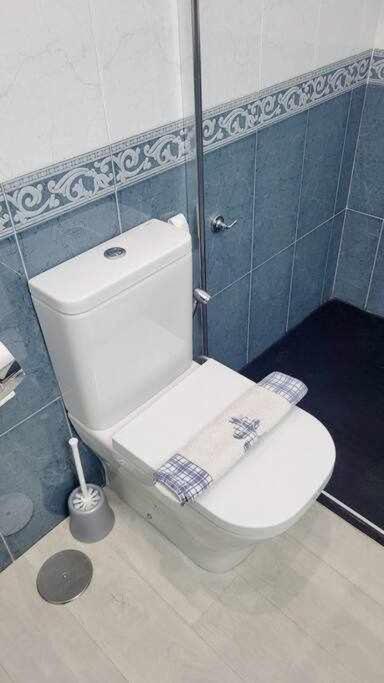 Boliches House 200m Wifi Apartment Fuengirola