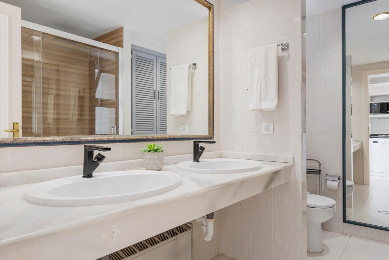Close To The & Balcony With Sea Views Apartment