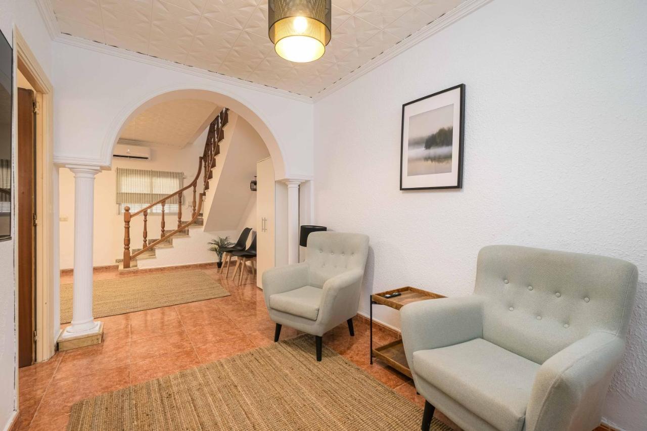 Andalucian House, Few Minutes From The *