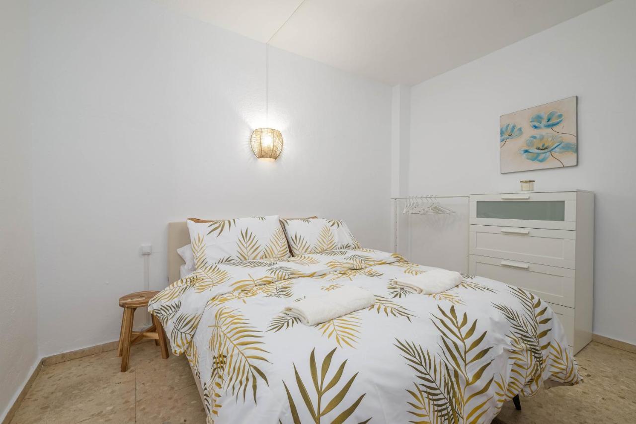 Villa Andalucian House, Few Minutes From The *