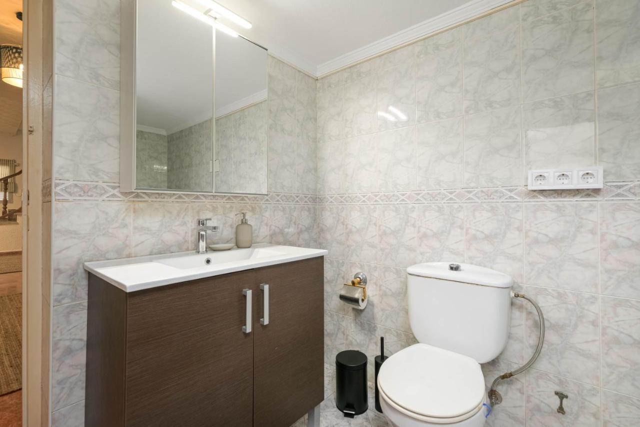Andalucian House, Few Minutes From The * Fuengirola