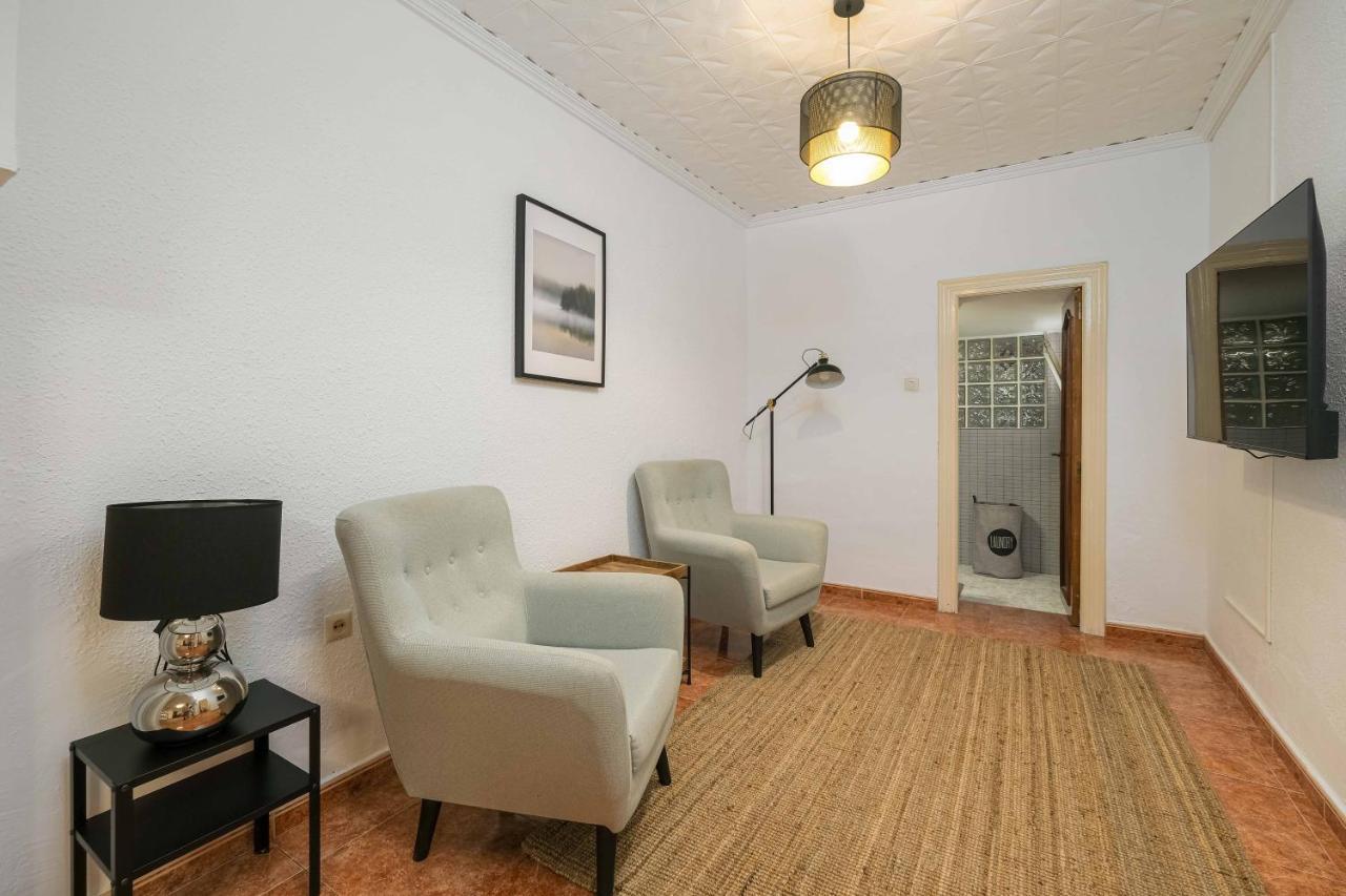 Villa Andalucian House, Few Minutes From The