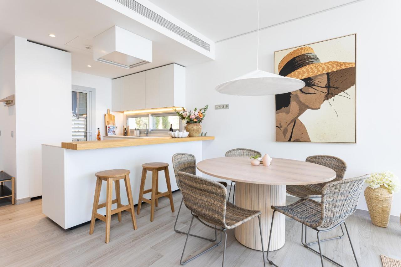 Apartment Higueron Med Essence *