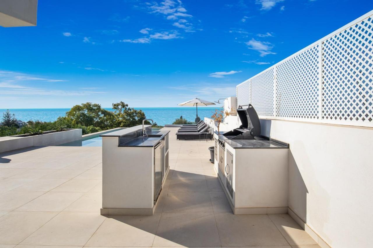 Villa Nirvana - Pool, Jacuzzi, Terrace & Sea View