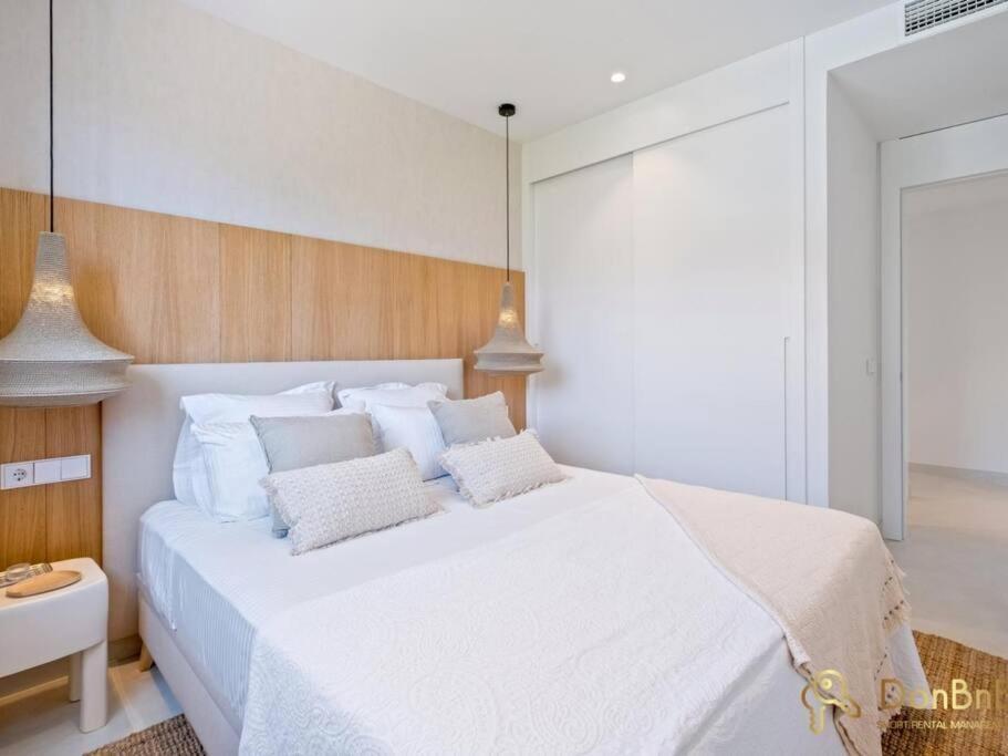 Huoneisto Atico De Lujo Con Jacuzzi En Higueron West Fuengirola