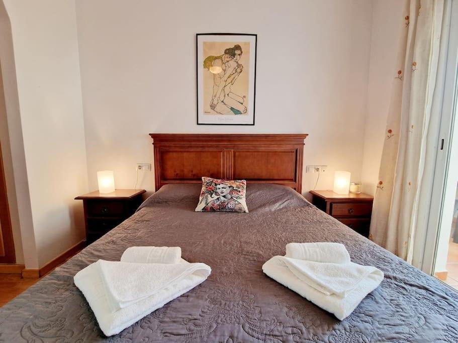 Alcantara Tower 2 Bedrooms Apartment