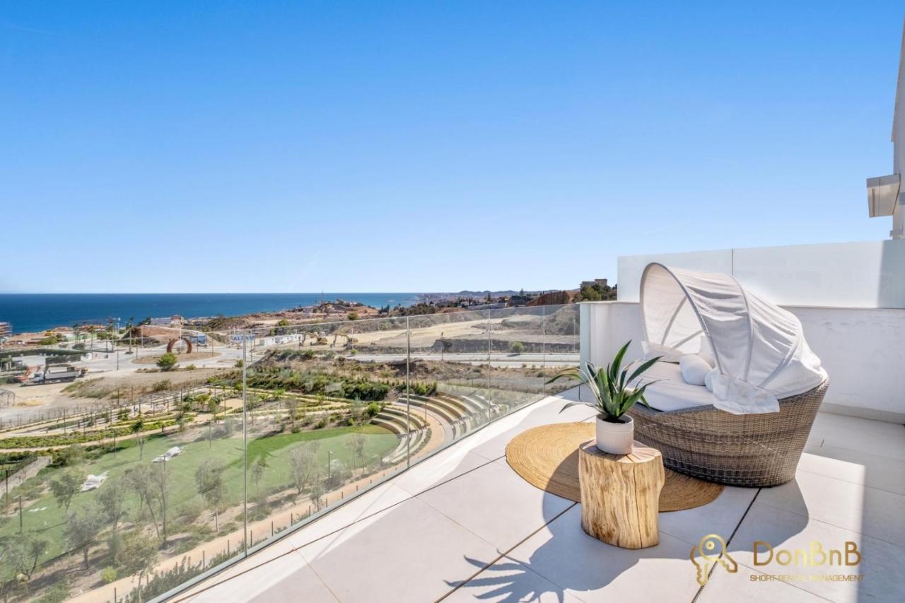 Atico De Lujo Con Jacuzzi En Higueron West Fuengirola