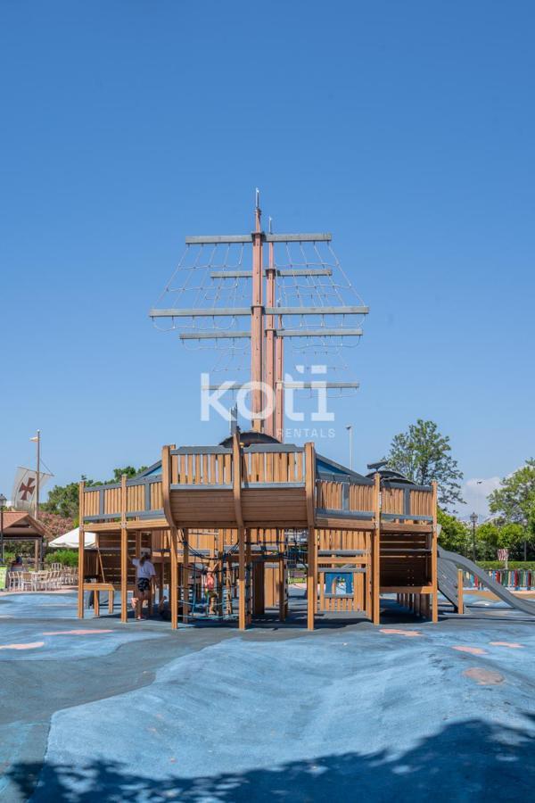 Koti - Dona Sofia Apartment *