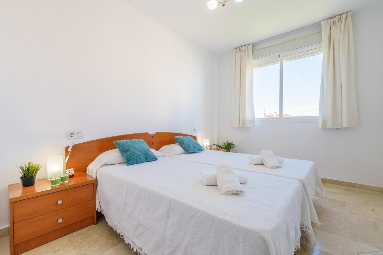 La Paloma With Pool - Happy Apartment Fuengirola