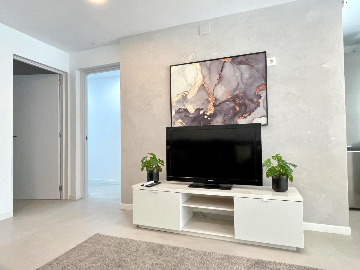 Apartment White Dream Near The Sea 3bed By Solrentspain