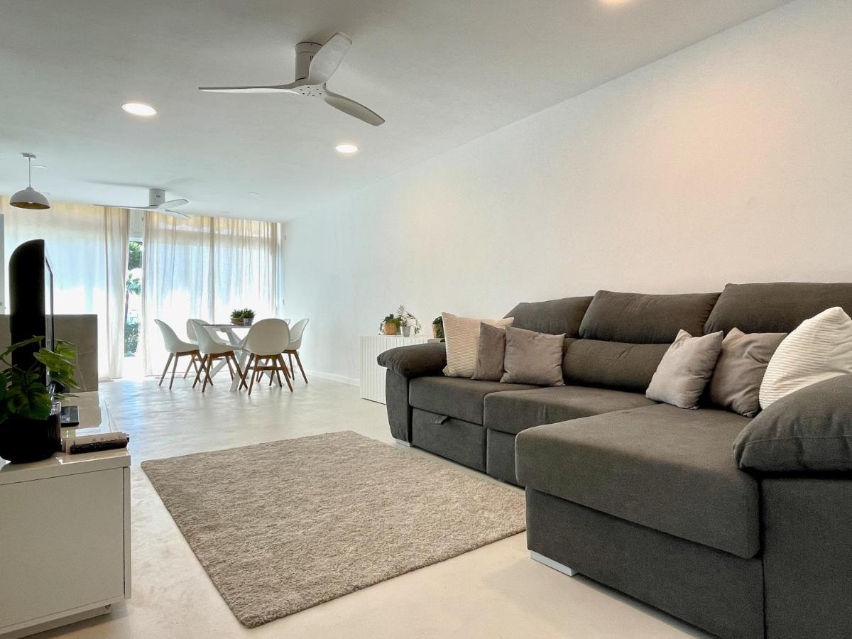 White Dream Near The Sea 3bed By Solrentspain Apartment Fuengirola