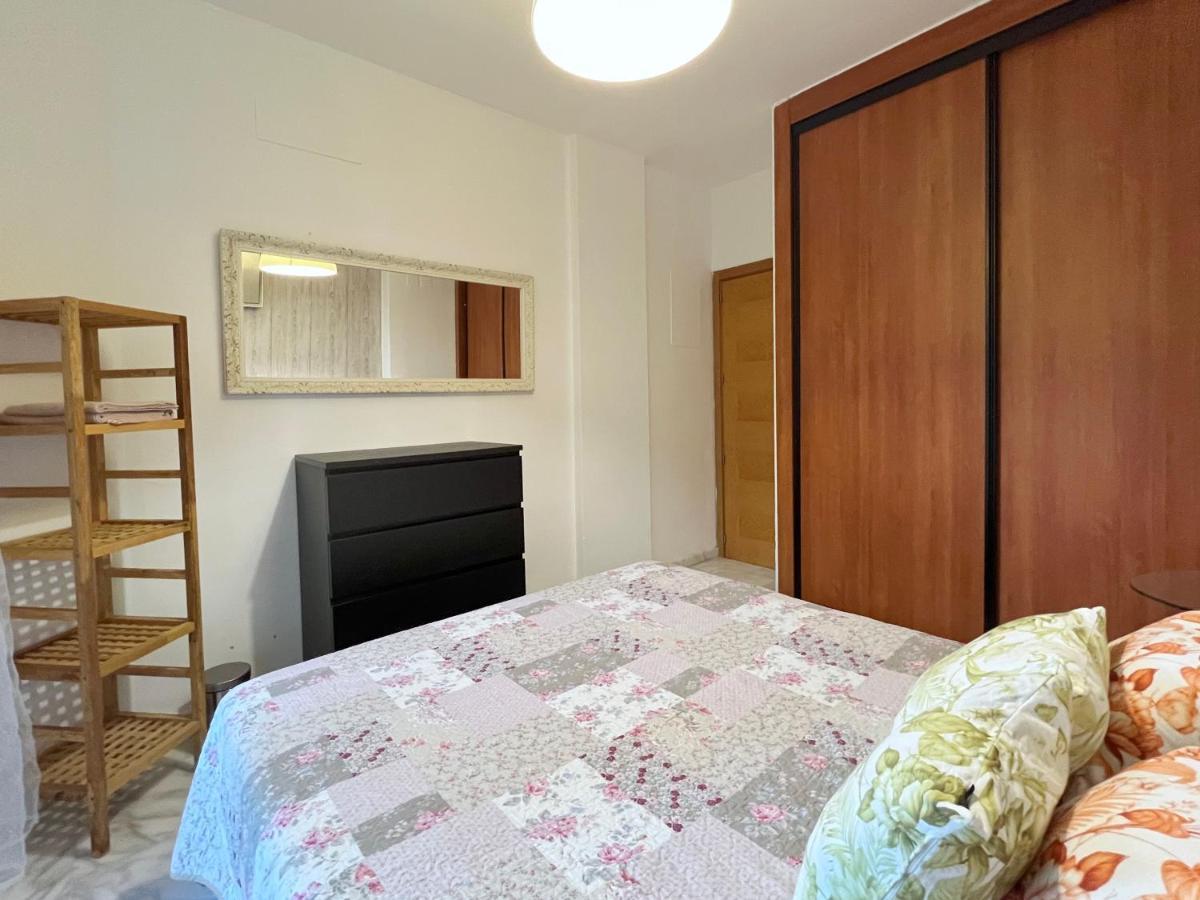 Bonito Apartamento Con Piscina En -torreblanca- Fuengirola