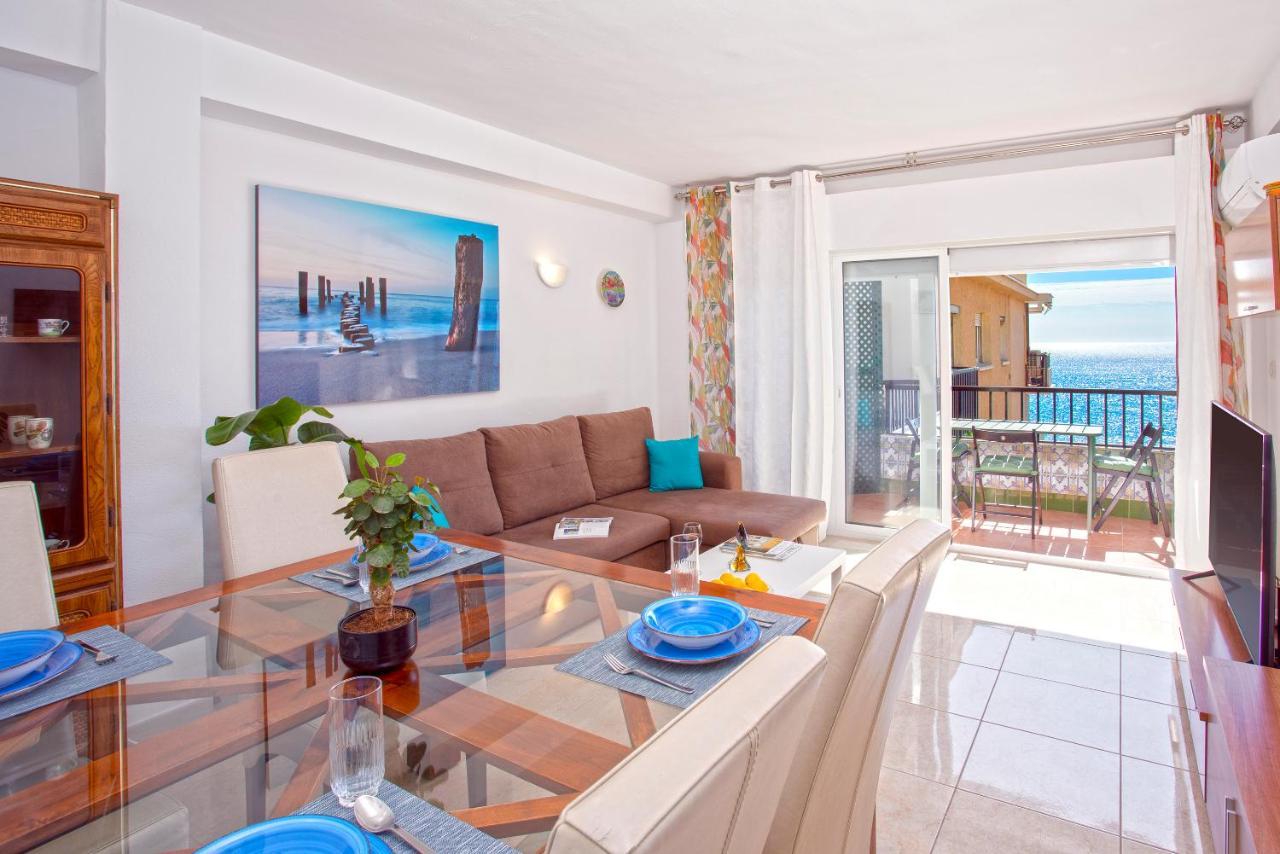Fantastico Apartamento A Pie De Playa By Renthas Apartment Fuengirola
