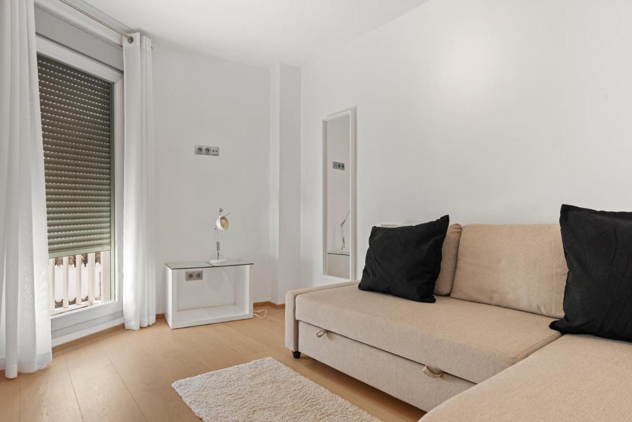 Elegant By Harbour By Costarentals - Ref 236 Apartment *