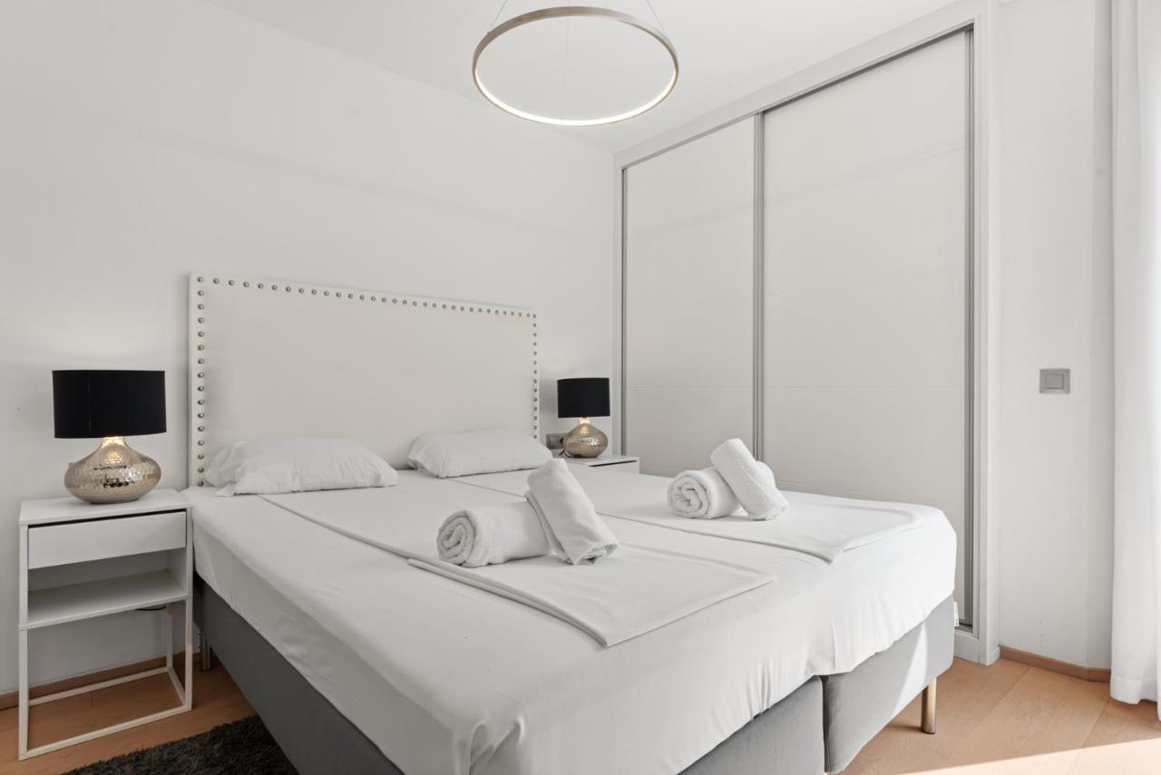 Apartment Elegant By Harbour By Costarentals - Ref 236