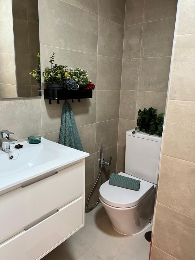 Bnbook Medea 2 Aparthotel