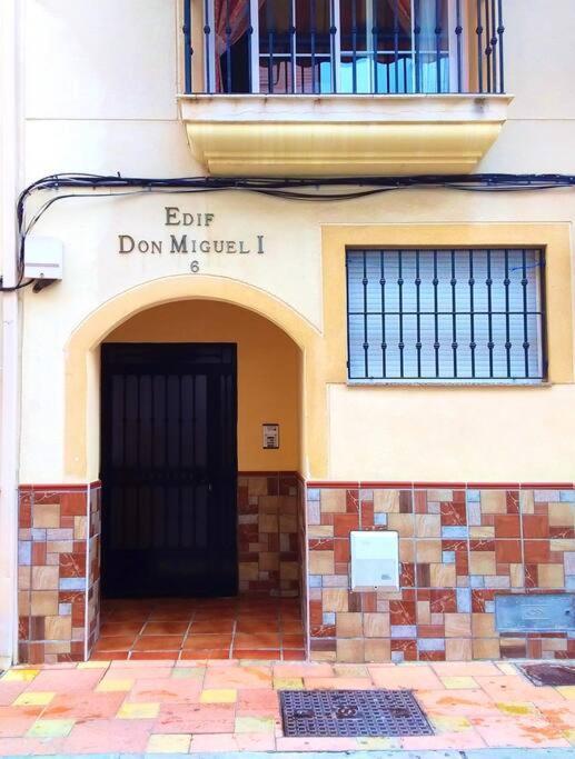 Calle Salinas 6 Apartment