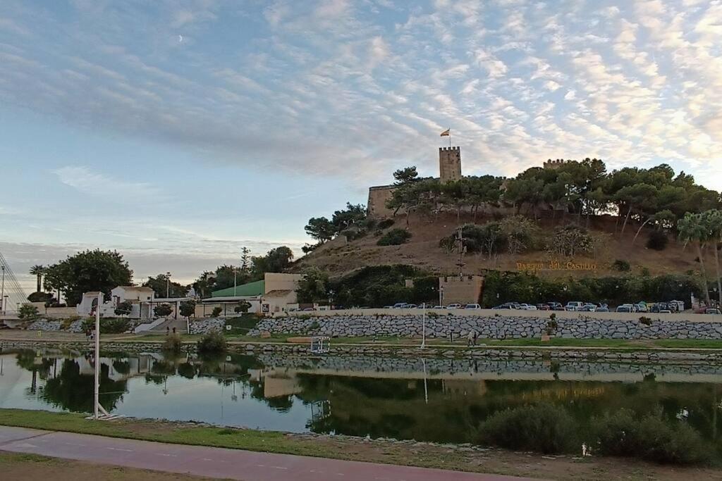 Apartment En Primera Linea Duquesa 2j *