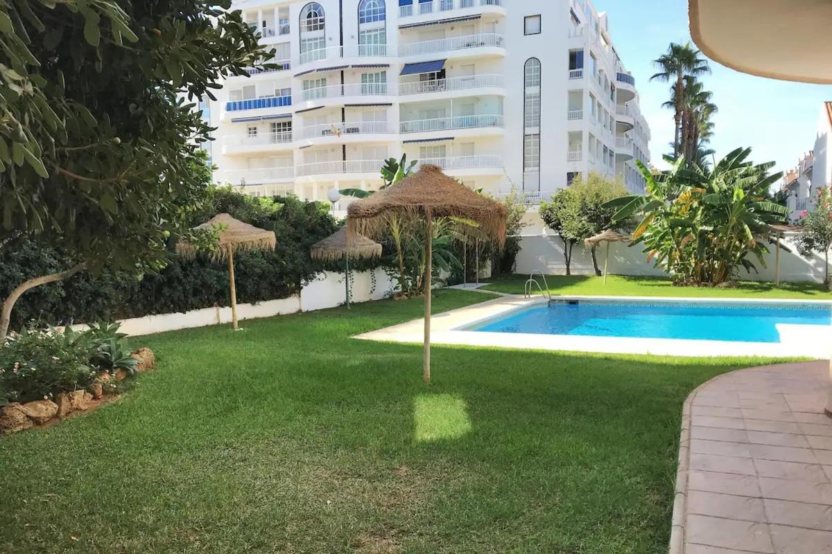 Apartment En Primera Linea Duquesa 2j *