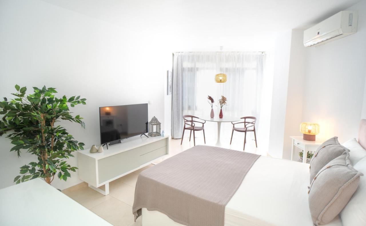 Huoneisto New Studio, And - Sun By 10tosea Fuengirola