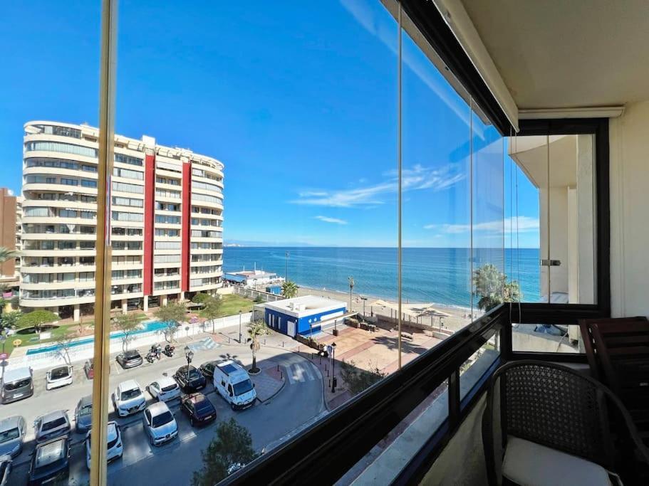 Apartamento Primera Linea De Playa Con Vistas Al Mar Fuengirola