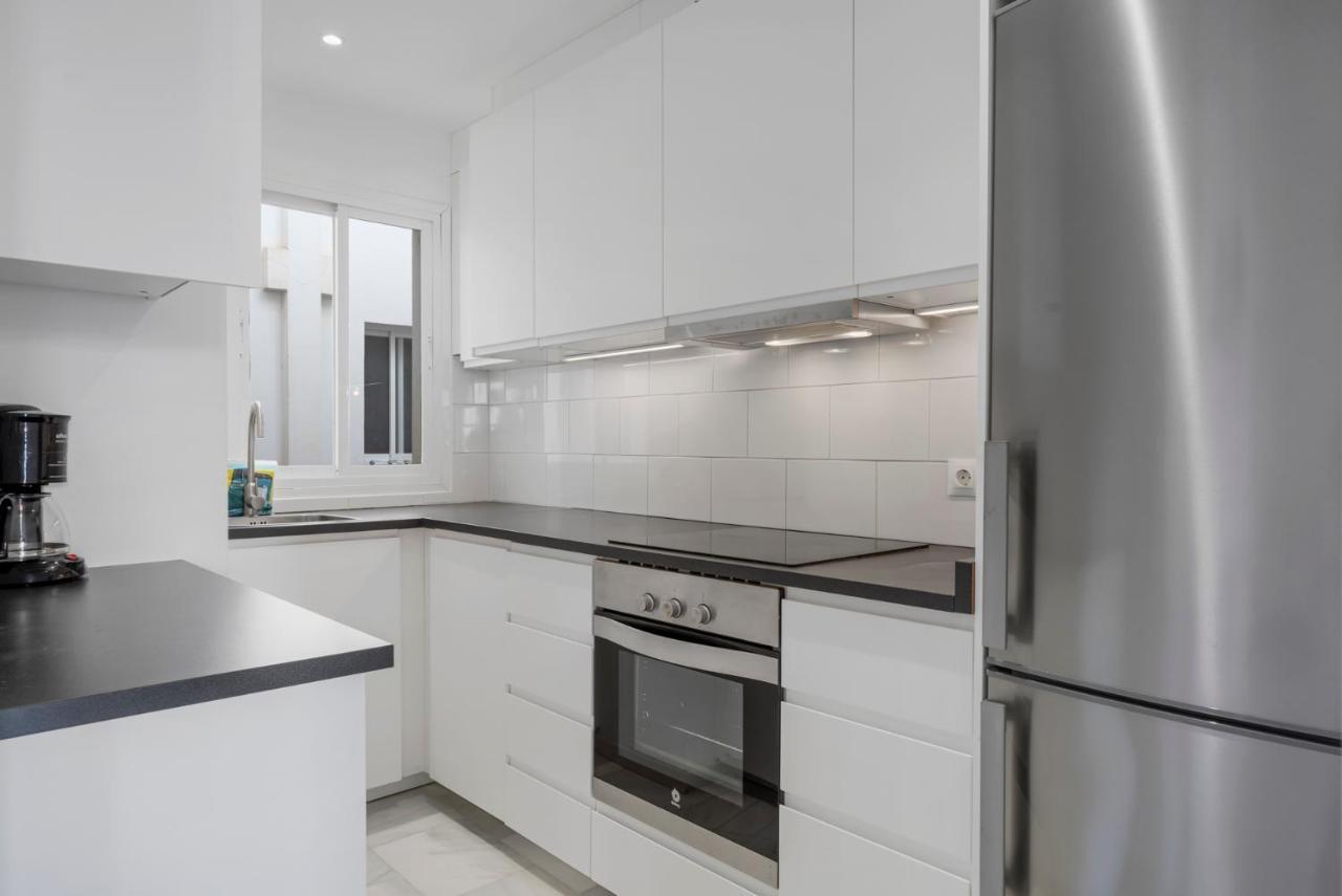 Location In Downtown By Costarentals - Ref 28 Apartment *
