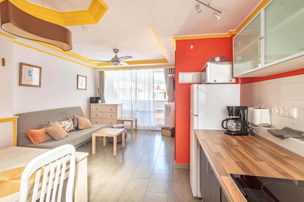 Penthouse In Old Town, 100m From The Huoneisto *