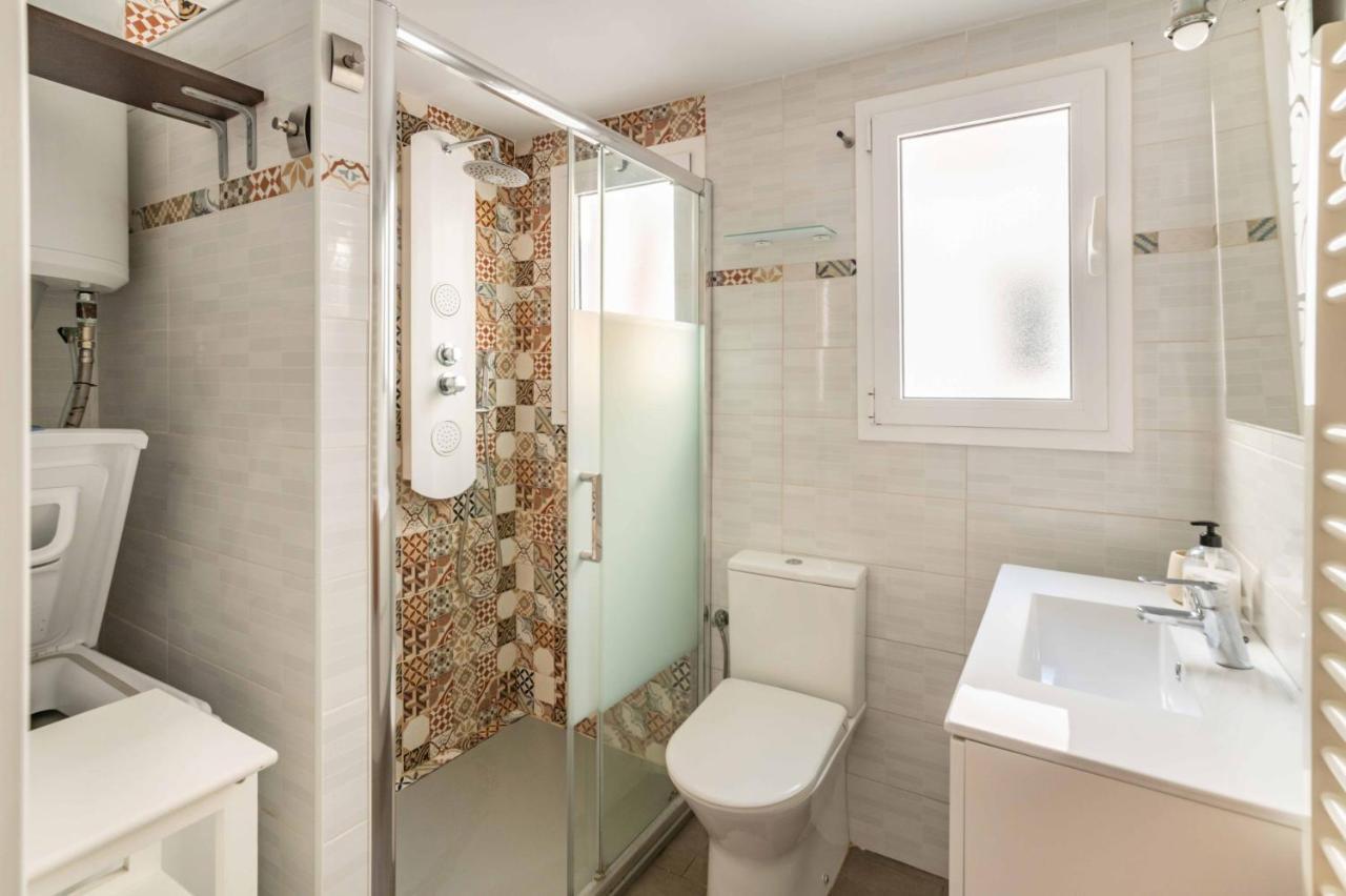 Huoneisto Penthouse In Old Town, 100m From The *