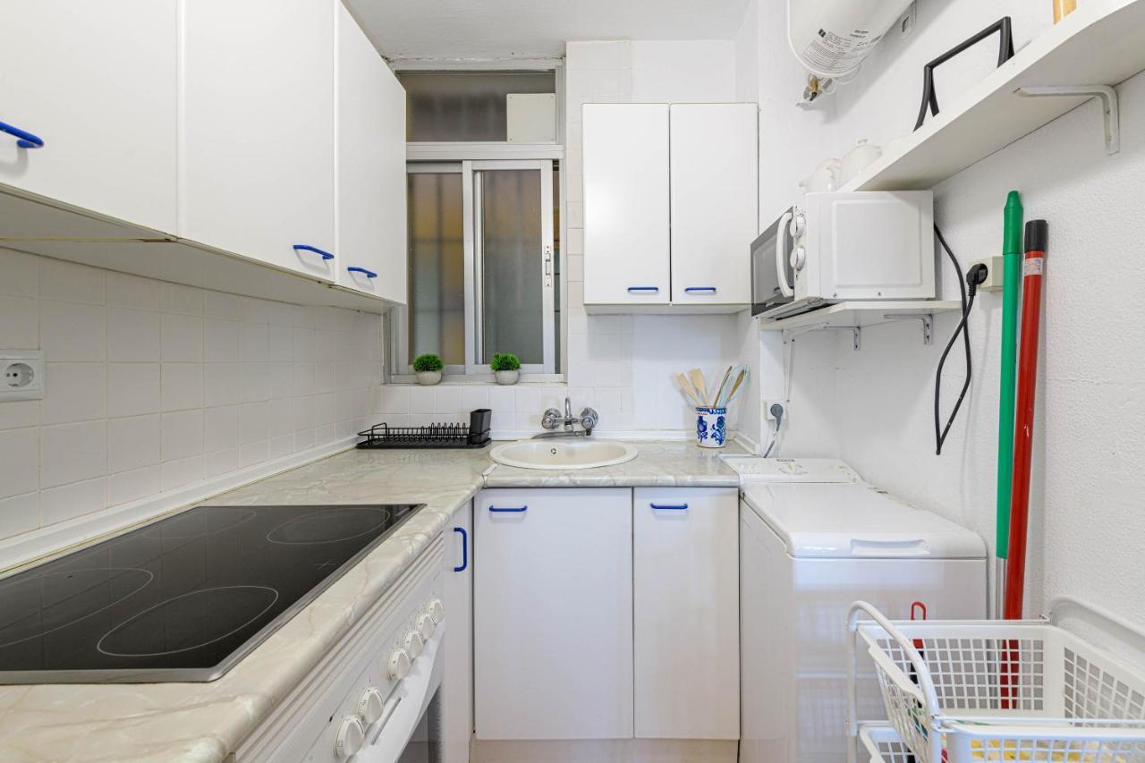 Great Location And Frontal Sea View Appartement *