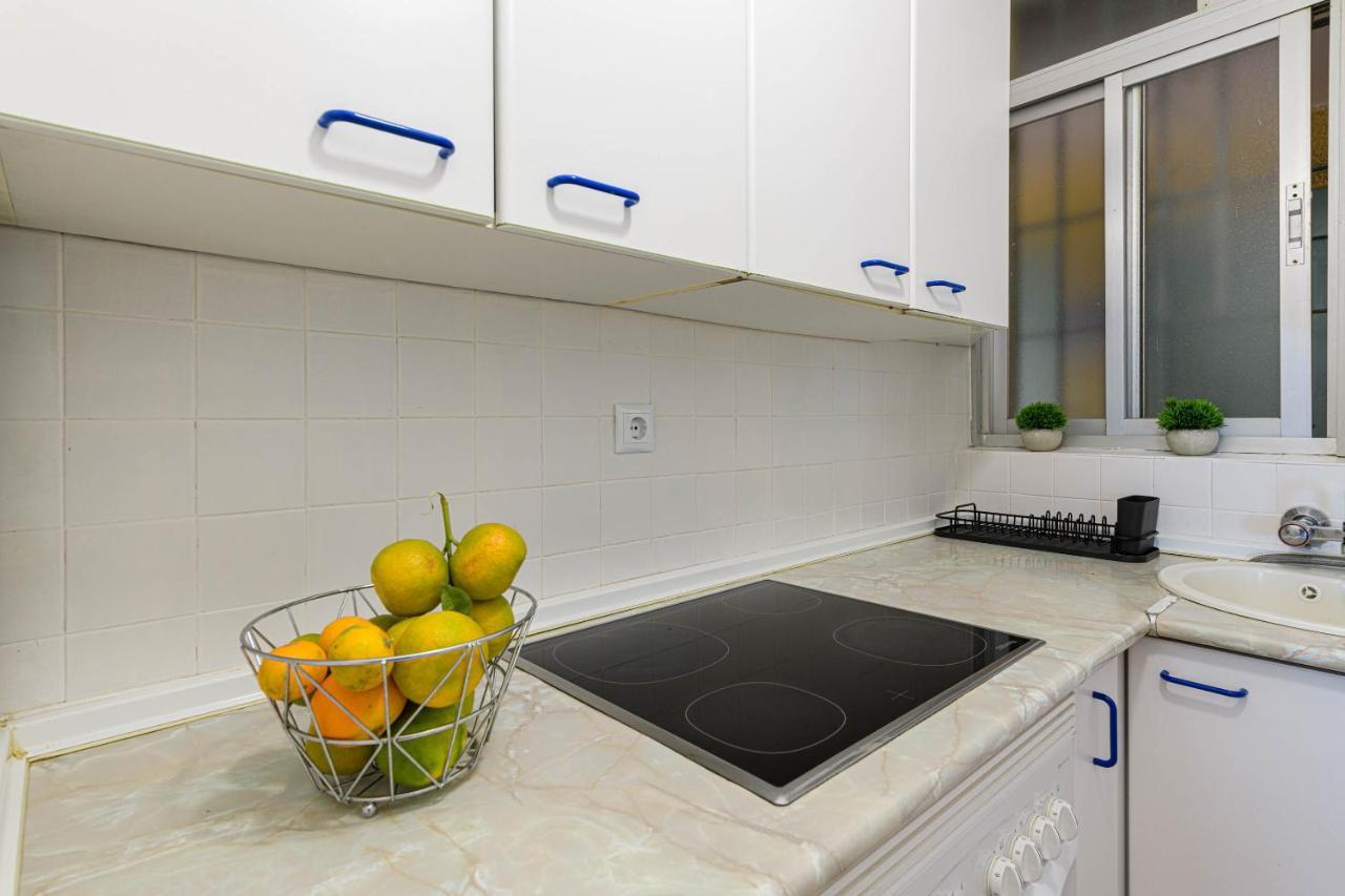 Great Location And Frontal Sea View Appartement
