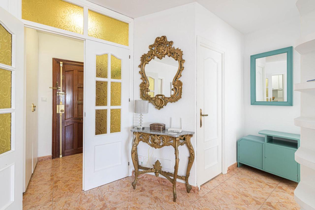 Great Location And Frontal Sea View Appartement *